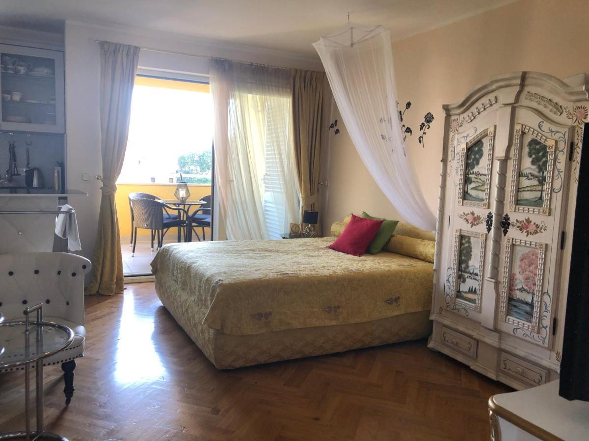 Apartment Betty Malinska Ngoại thất bức ảnh